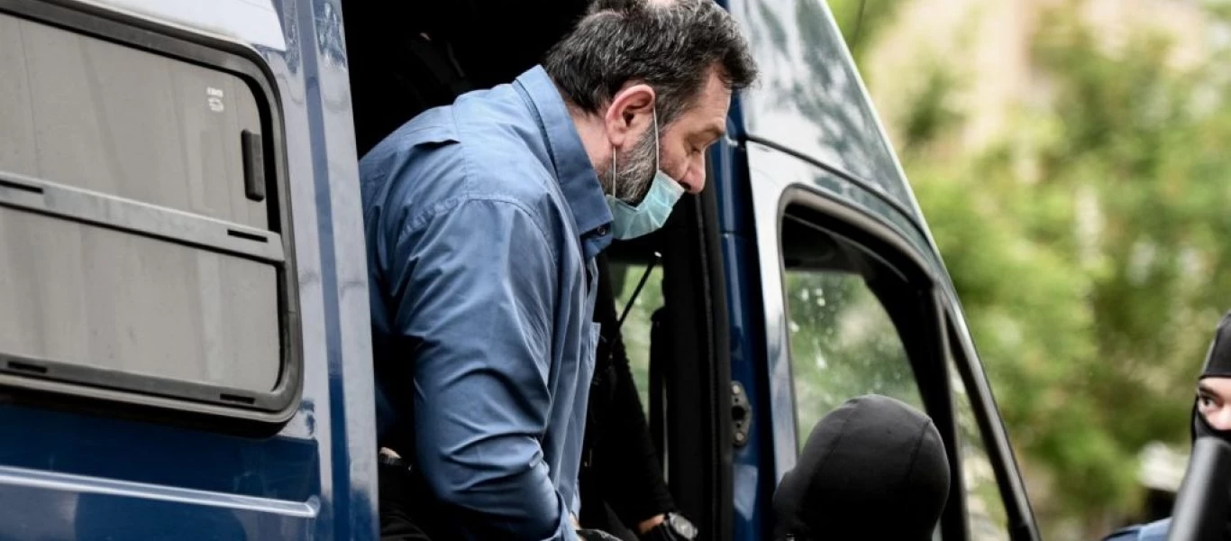 Γιάννης Λαγός: Στο εφετείο ο ευρωβουλευτής - Του επιδόθηκε φυλακιστήριο